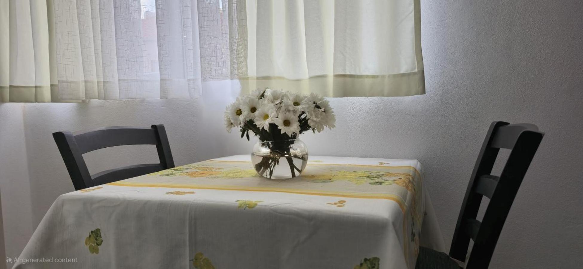 Guest House Pogradeci Extérieur photo